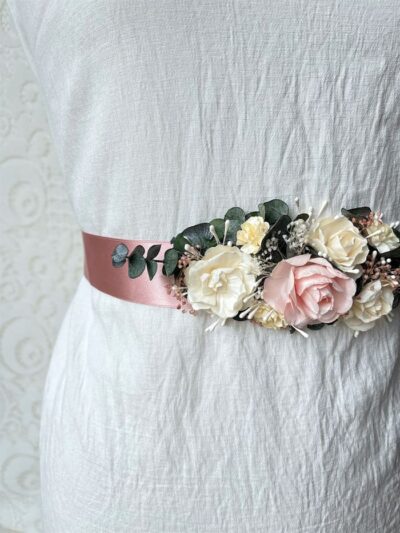 ceinture fleurs rose mariage