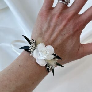 bracelet fleurs mariage champetre
