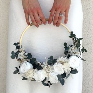 bouquet de mariee cerceau vert et blanc