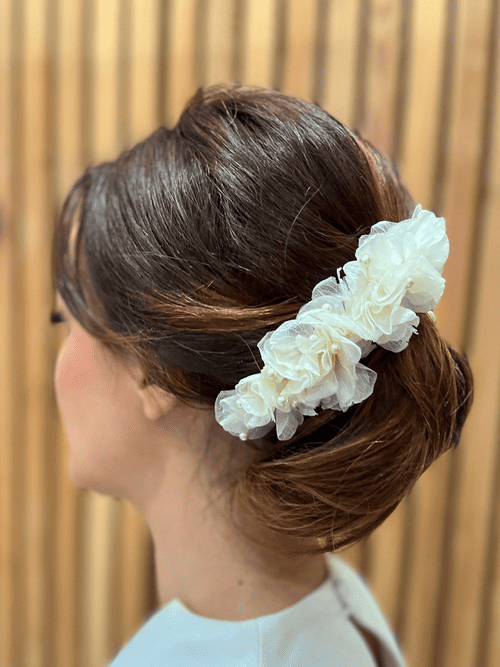 bijou de tete minimaliste hortensias et perles