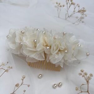 peigne hortensias creme et perles